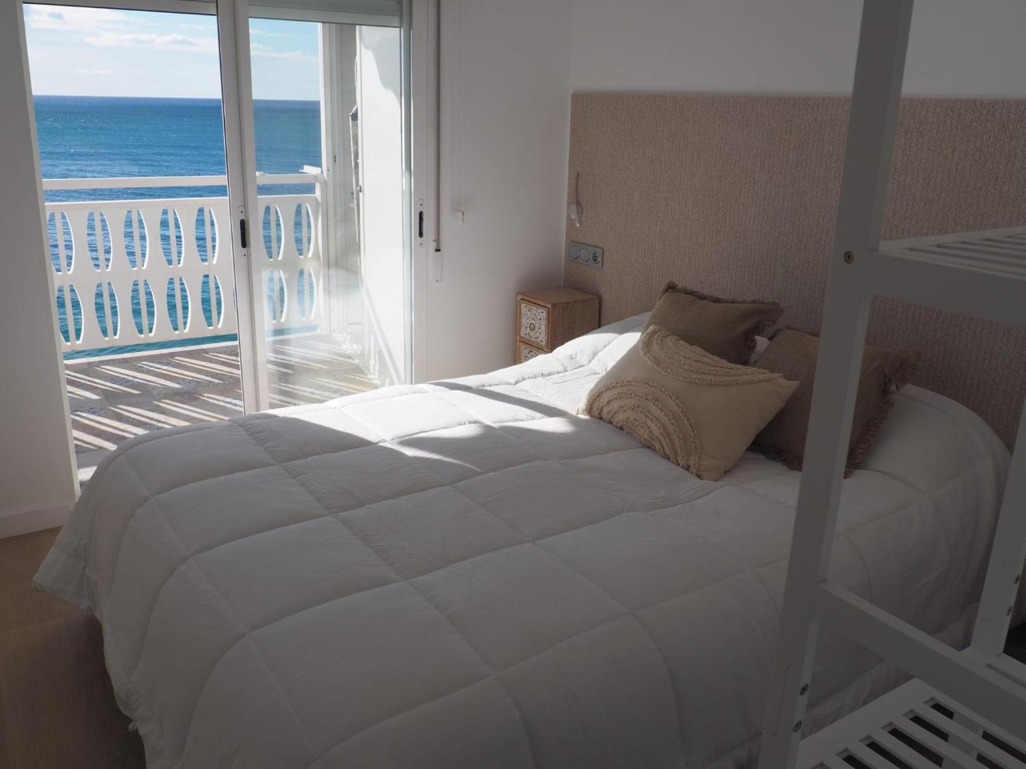 Apartamento L'Espigo De Saoret Primera Linea Playa Centro Soleado Y Recien Renovado Ла-Віла-Джойоза Екстер'єр фото